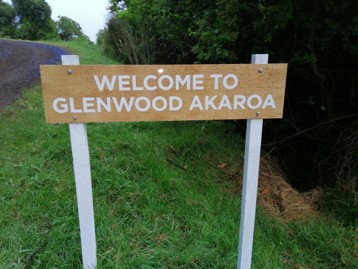 Glenwood Akaroa Bush Retreat - Kanuka Hut מראה חיצוני תמונה